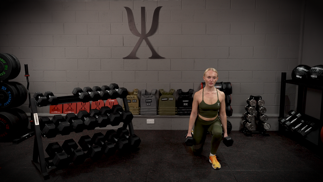 An image of a woman performing lunges with the Exersci hex dumbbells to illustrate the Exersci blog post entitled 'Which Dumbbell Set Should I Choose? The Exersci Dumbbell Set Gift Guide'